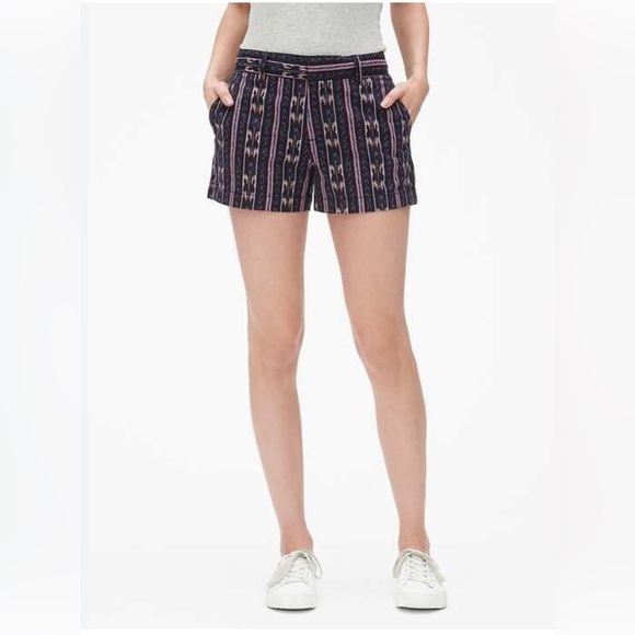 GAP City Short Chino Aztec Stripes Navy Blue casual boho everyday preppy 14 EUC - Picture 1 of 16